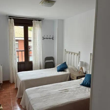 Apartment Apartamento La Serna En Cobreces